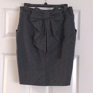 Body by Victoria midi grey skirt with bow